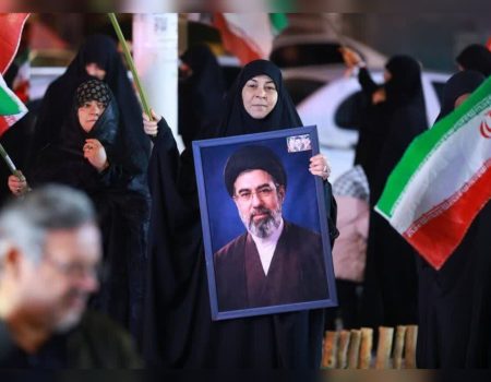 تجمعات شبانه خراسان رضوی؛ نمایش اتحاد در برابر فتنه‌ها