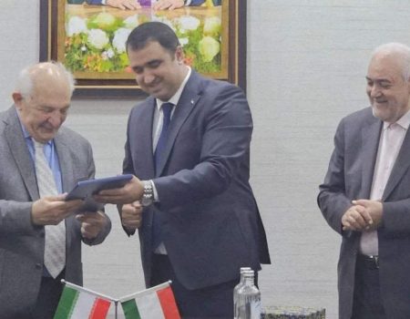 تفاهم‌نامه توسعه تعاملات تجاری میان مشهد و دوشنبه امضا شد