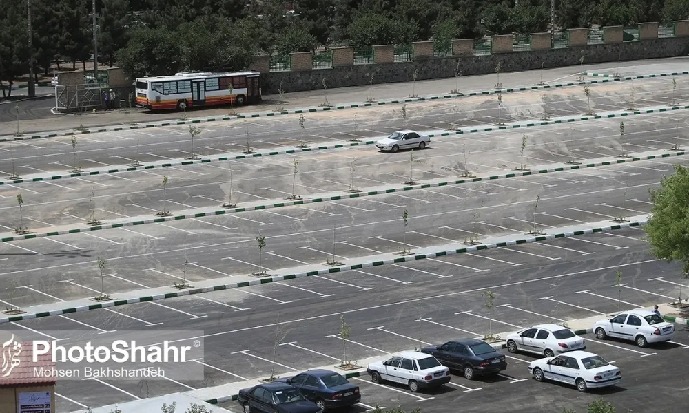استعلام مانده اعتبار پلاک خودرو برای استفاده از پارکینگ‌های سطح شهر مشهد از طریق پورتال «شهر هوشمند» امکان‌پذیر شد